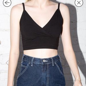 Black crop top!